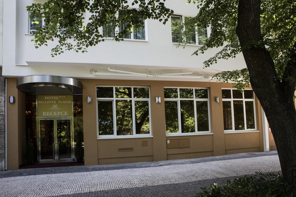 Hotel Bellevue Tlapak Poděbrady Kültér fotó